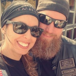 Meet your Posher, Kira